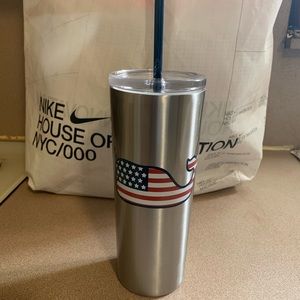 Vineyard Vines Lidded Portable Drinkware